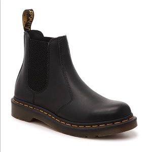 Doc Martens Chelsea boots